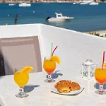 Irene - Beachfront Hotel Páros