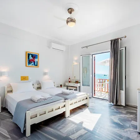 Irene - Beachfront Hotell 2*