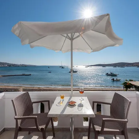 Irene - Beachfront Hotel 2*