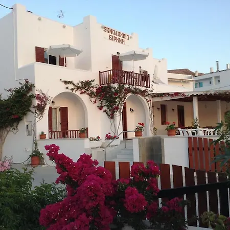 Irene - Beachfront Hotel Parikia (Paros)
