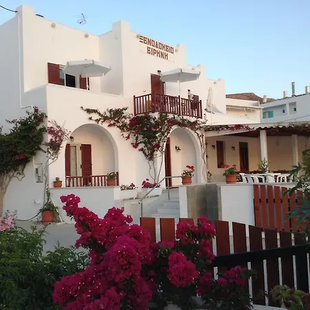 Irene - Beachfront Hotell Páros