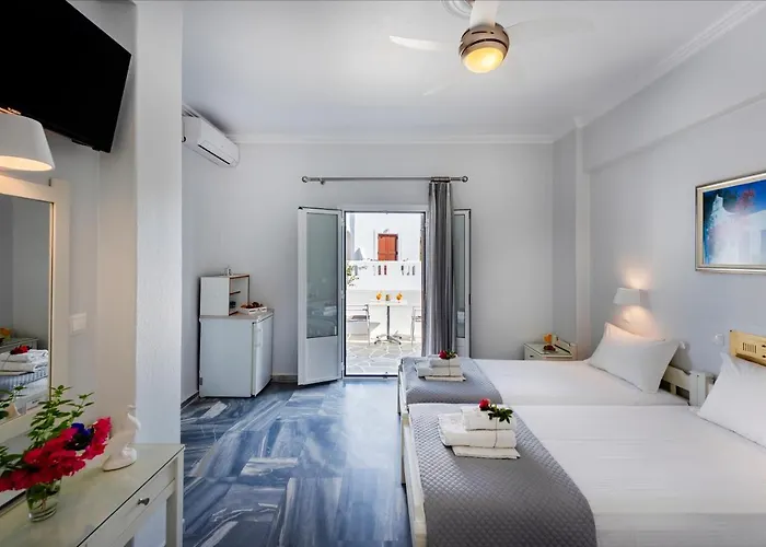 Irene - Beachfront Hotel