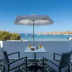 Irene - Beachfront فندق 2*
