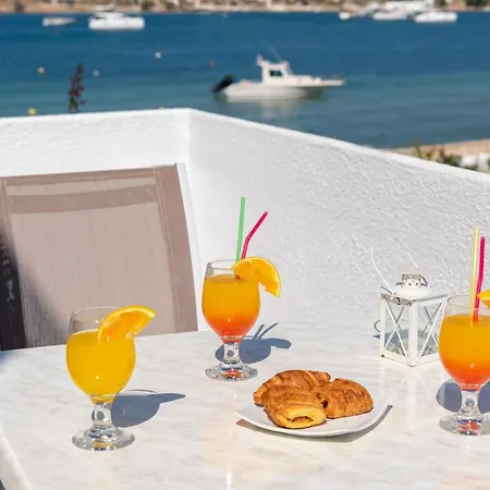 Irene - Beachfront 호텔 Páros