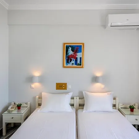 Irene - Beachfront Páros