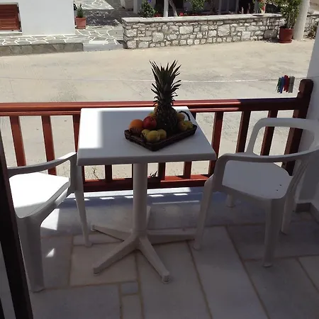 فندق Irene - Beachfront باروس
