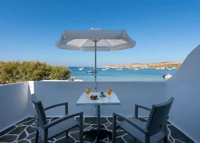 Irene - Beachfront Hotel 2*