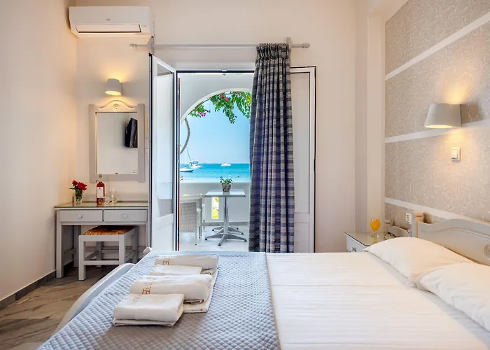 Irene - Beachfront Hotel 2*