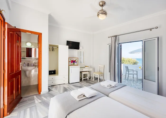 Irene - Beachfront 2* Páros