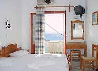 Irene - Beachfront Hotel Páros